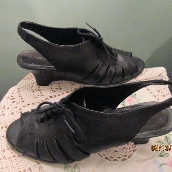 AEROSOLES Shoes - Aerosoles Peep Toe Lace Sandals 9m Black